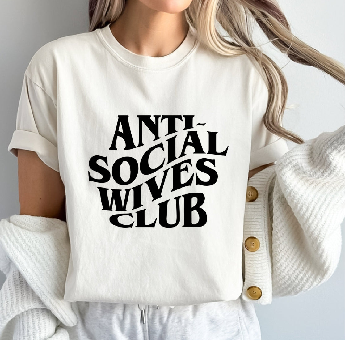 ANTI-SOCIAL WIVES CLUB